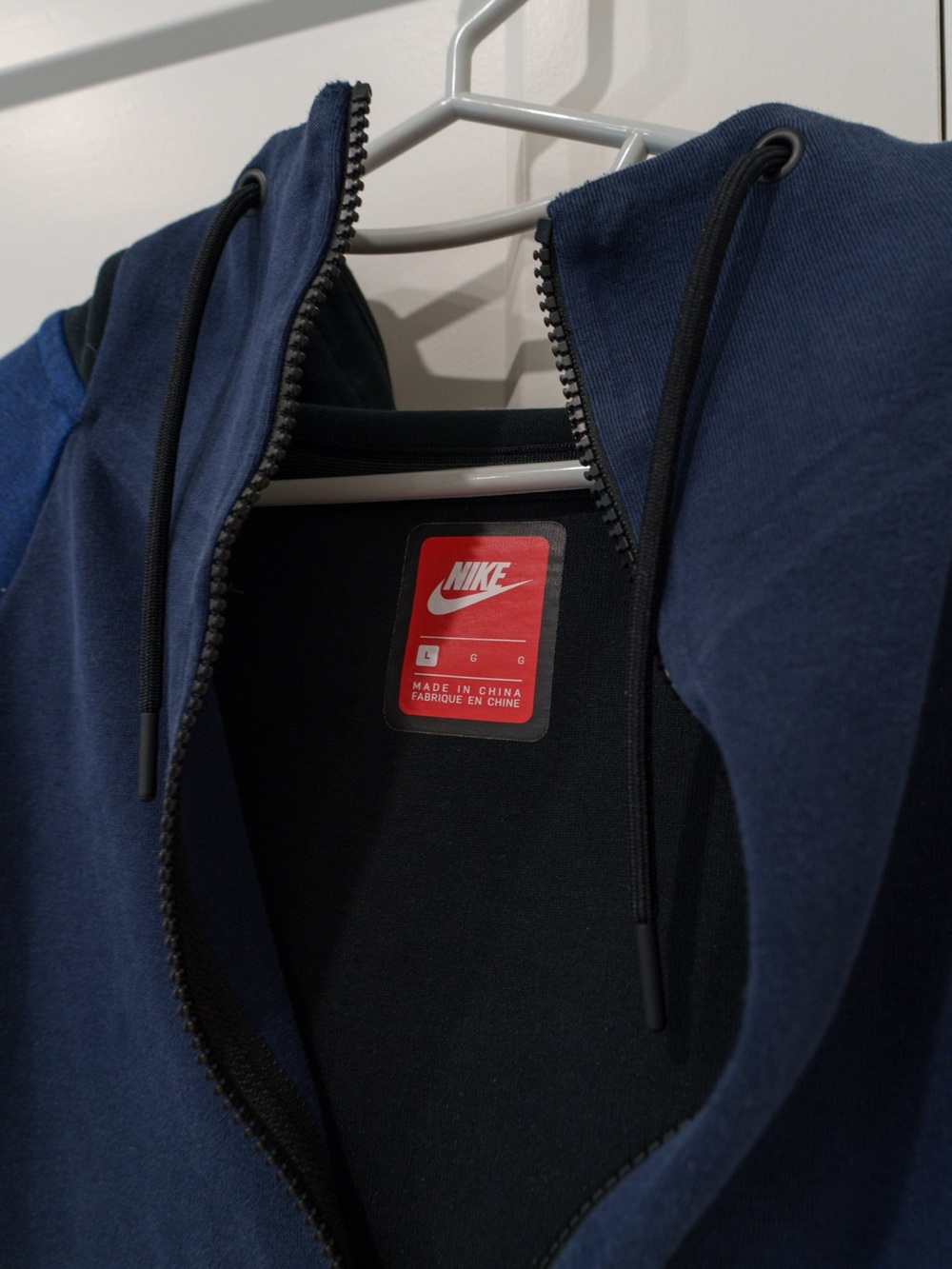 Nike Tech Fleece Blue and Navy Pullover Hoodie - Picture 5 of 5
